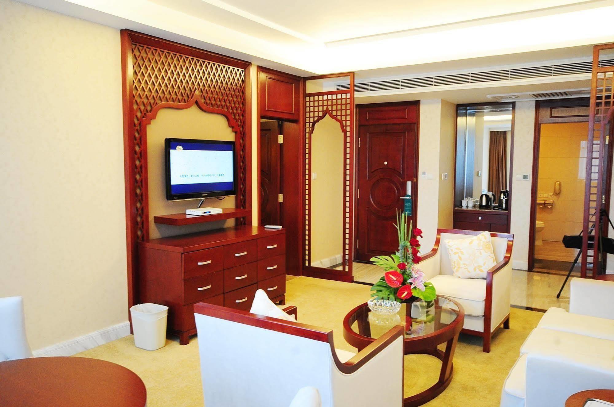St. Tropez Hotel تشانج شا المظهر الخارجي الصورة